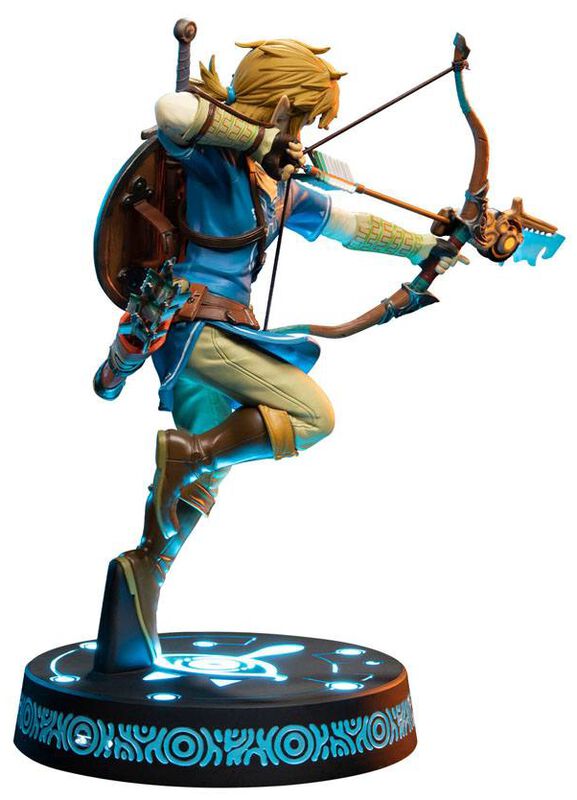 First 4 Figures - Legend Of Zelda BOTW: Light-Up Link Statue (Collectors Edition)