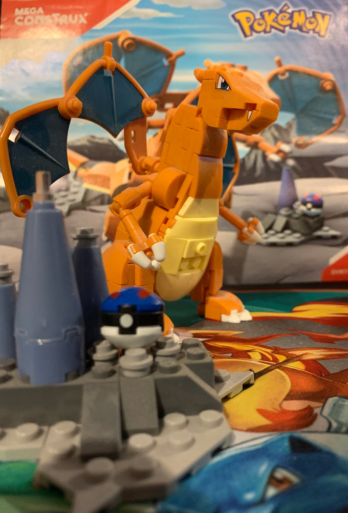 Charizard - Mega Construx (Pre-Owned)