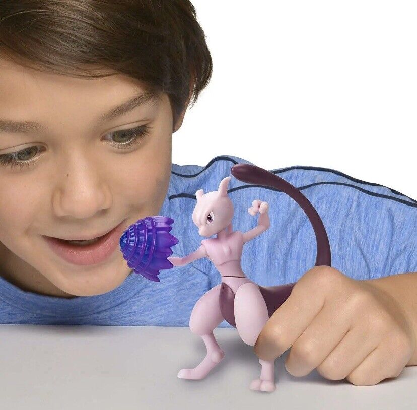 Mewtwo Battle Feature Figure